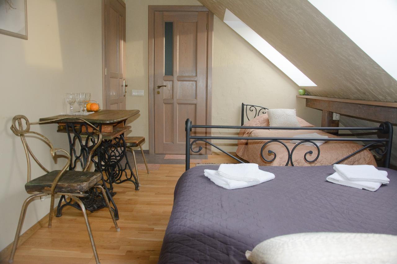 Gallery Guest Rooms Kernave Exterior photo